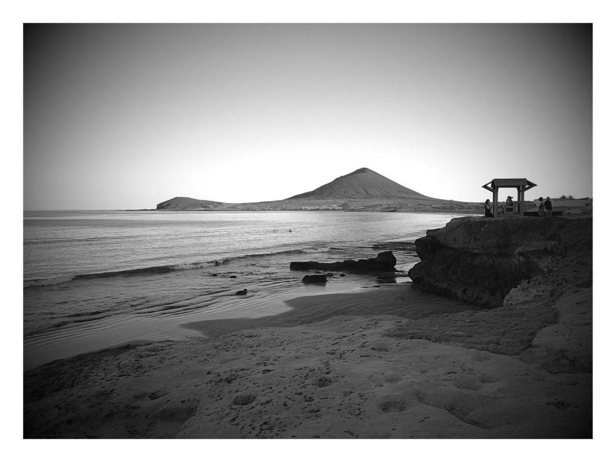 Alquilaencanarias El Medano Spectacular Terrace And Sea Views A Zewnętrze zdjęcie